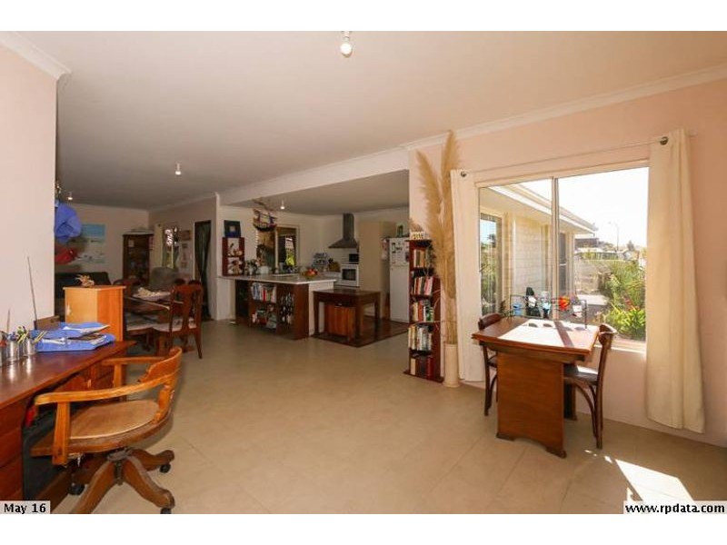 34 PRESTON DRIVE, Munster WA 6166