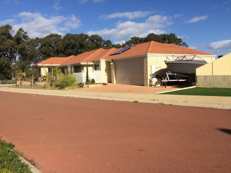 34 PRESTON DRIVE, Munster WA 6166