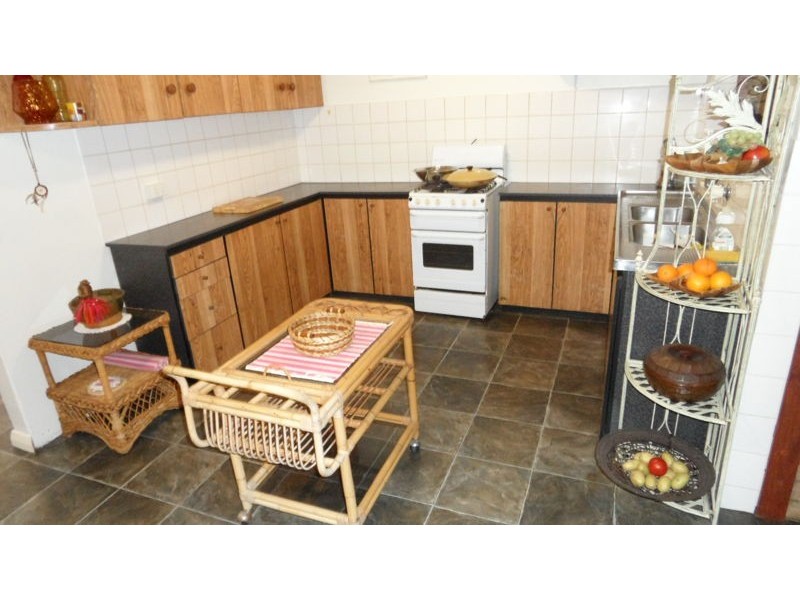 6 O’COLLINS STREET, Geraldton WA 6530