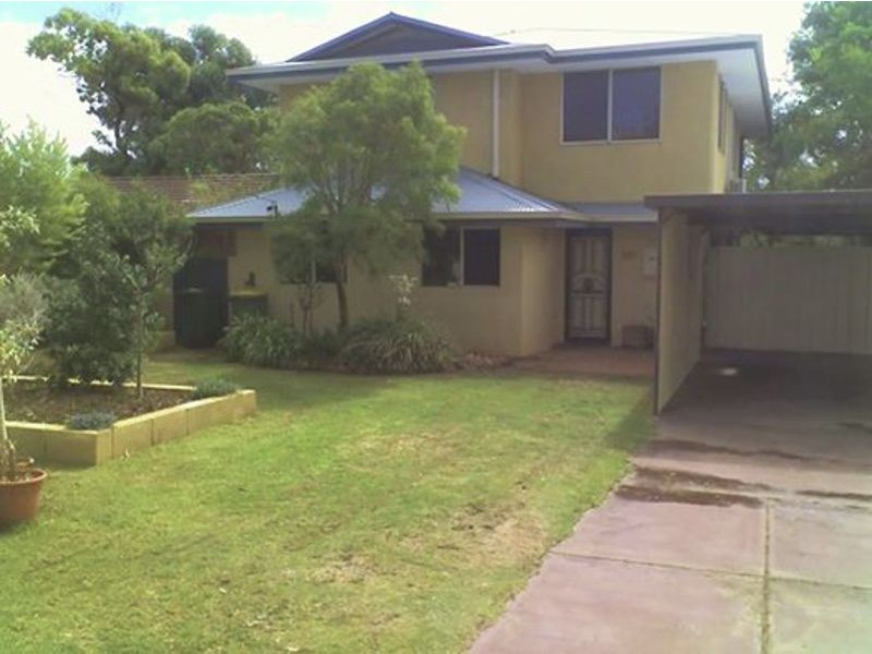 26 STUDZOR STREET, Warnbro WA 6169