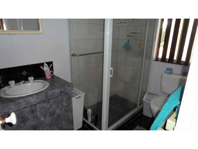 92 TULLOCH DRIVE, Dongara WA 6525