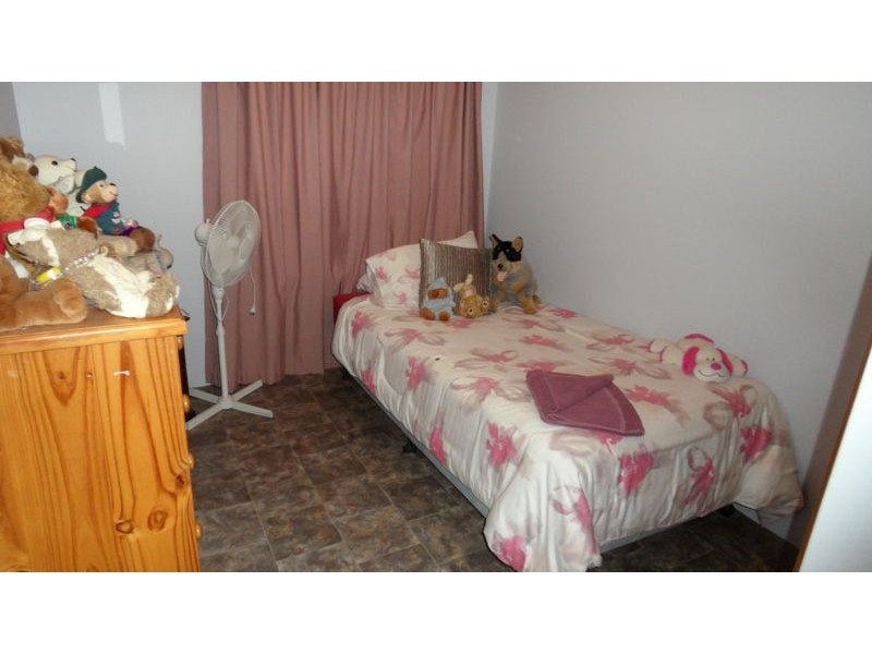 92 TULLOCH DRIVE, Dongara WA 6525