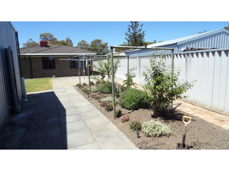 26 MURCHISON ROAD, Cooloongup WA 6168