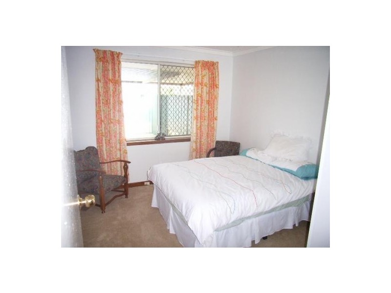 6 HEATON WAY, Safety Bay WA 6169