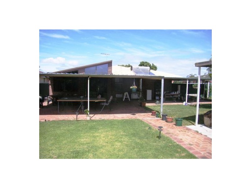 6 HEATON WAY, Safety Bay WA 6169