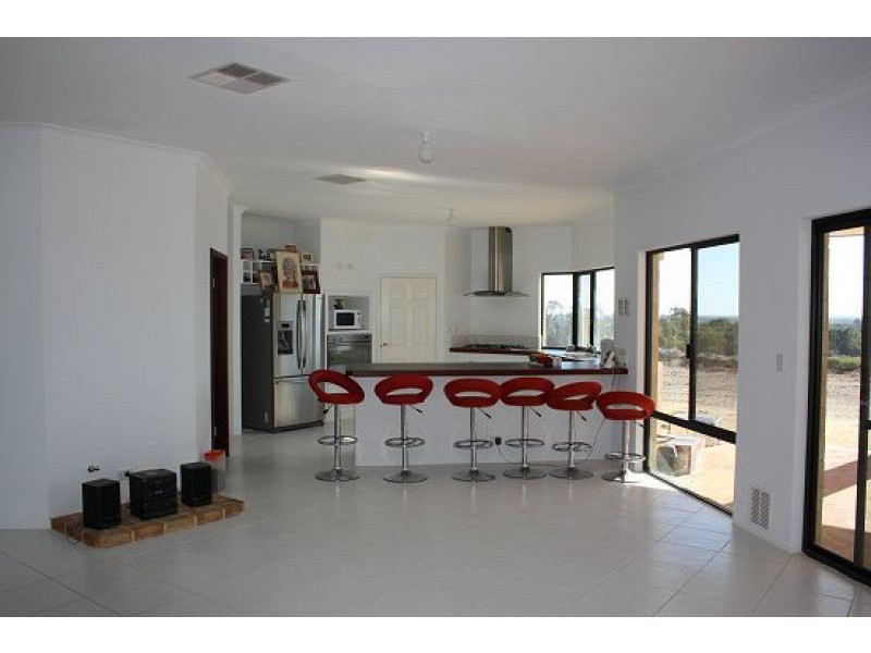 276 Gosnells Road East, Orange Grove WA 6109