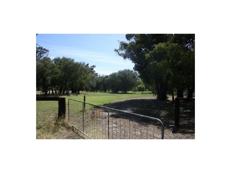 34 Treloar Road, Stirling Estate, Capel WA 6271