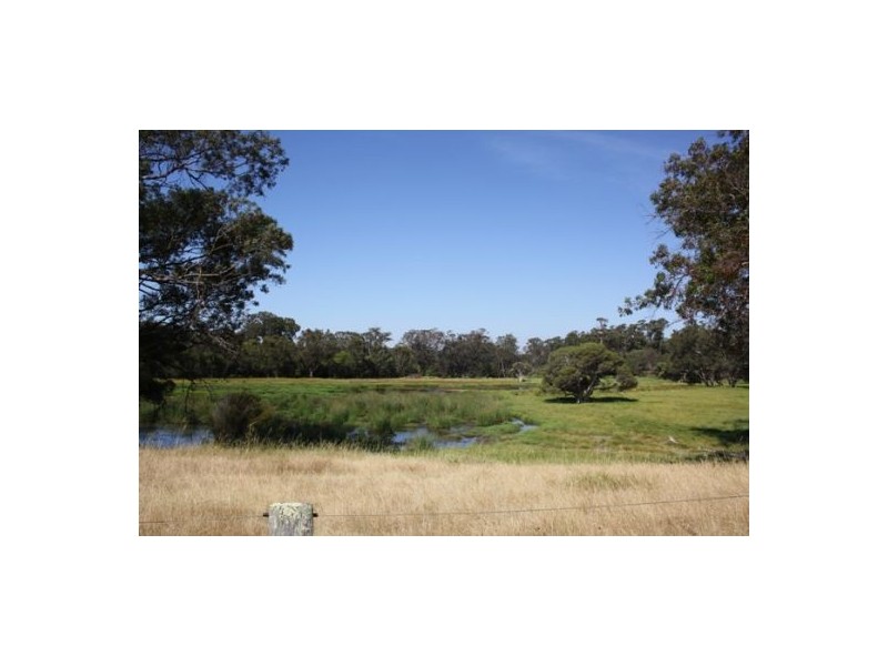 34 Treloar Road, Stirling Estate, Capel WA 6271