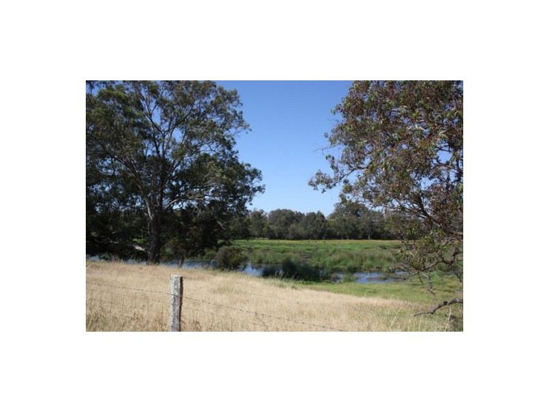 34 Treloar Road, Stirling Estate, Capel WA 6271