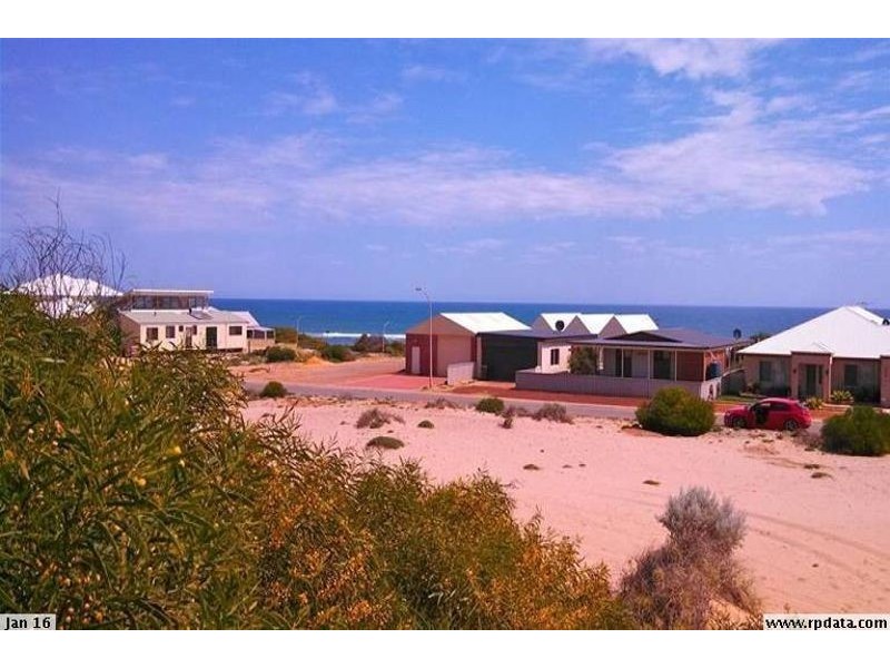 34 STOKES STREET, Horrocks WA 6535