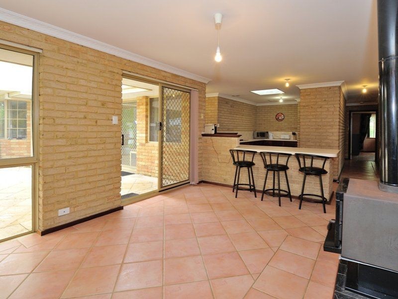 80 Clifton Downs Road, Herron WA 6210