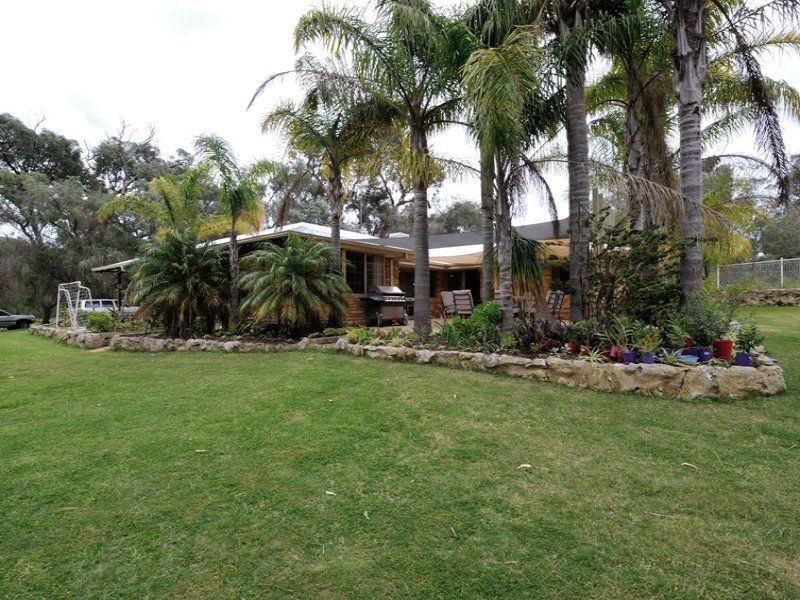 80 Clifton Downs Road, Herron WA 6210