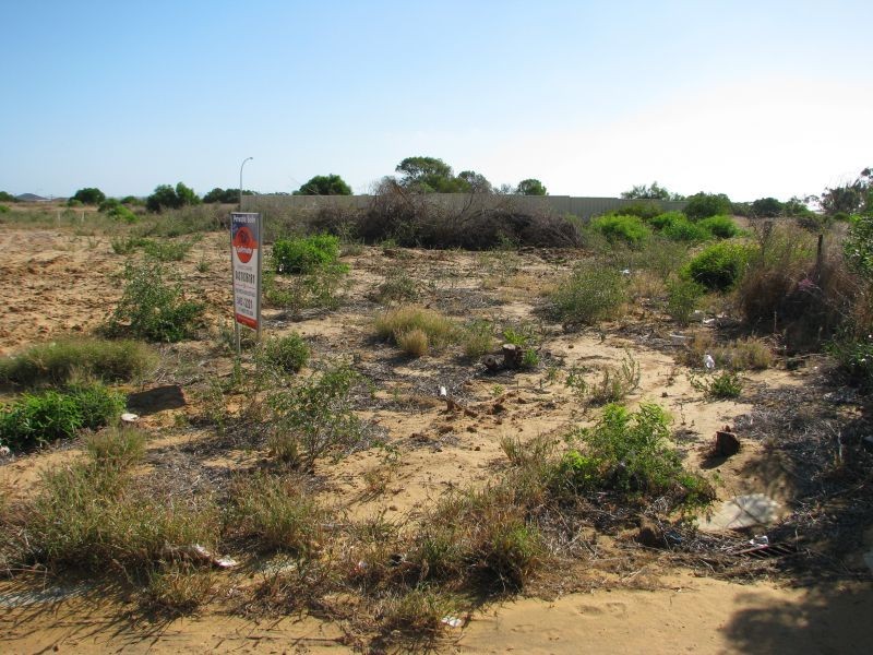 7 PEAD FAIRWAY, WAGGRAKINE, Geraldton WA 6530