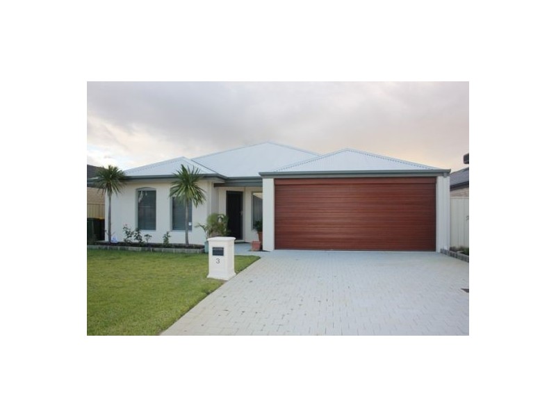 3 DORSAL BEND, Hammond Park WA 6164