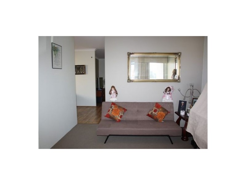 3 DORSAL BEND, Hammond Park WA 6164