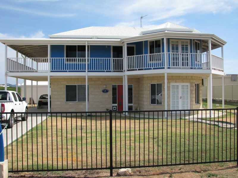 52 CHURCH STREET, Dongara WA 6525