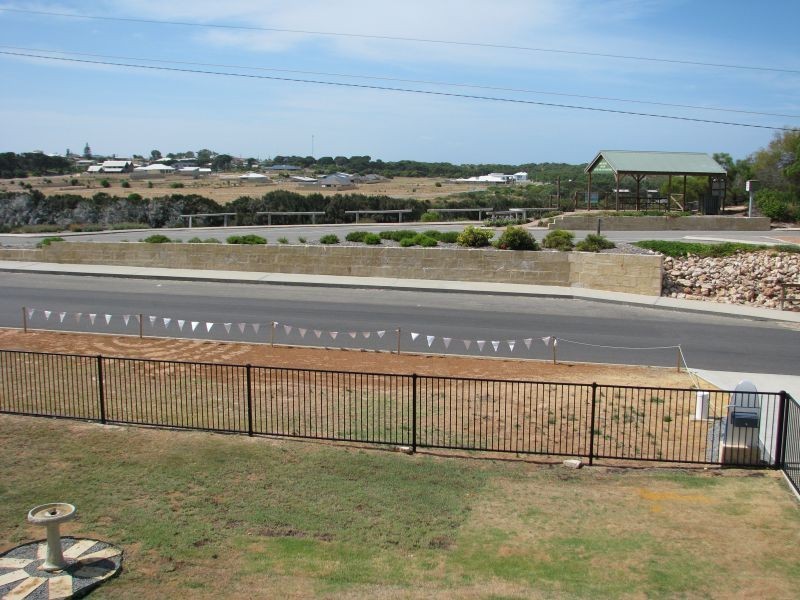 52 CHURCH STREET, Dongara WA 6525