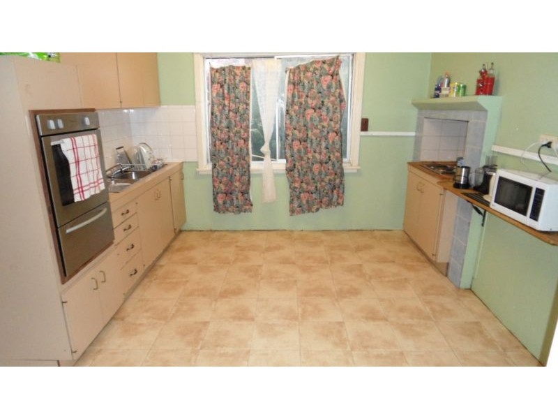 3 Gertrude Street, Geraldton WA 6530