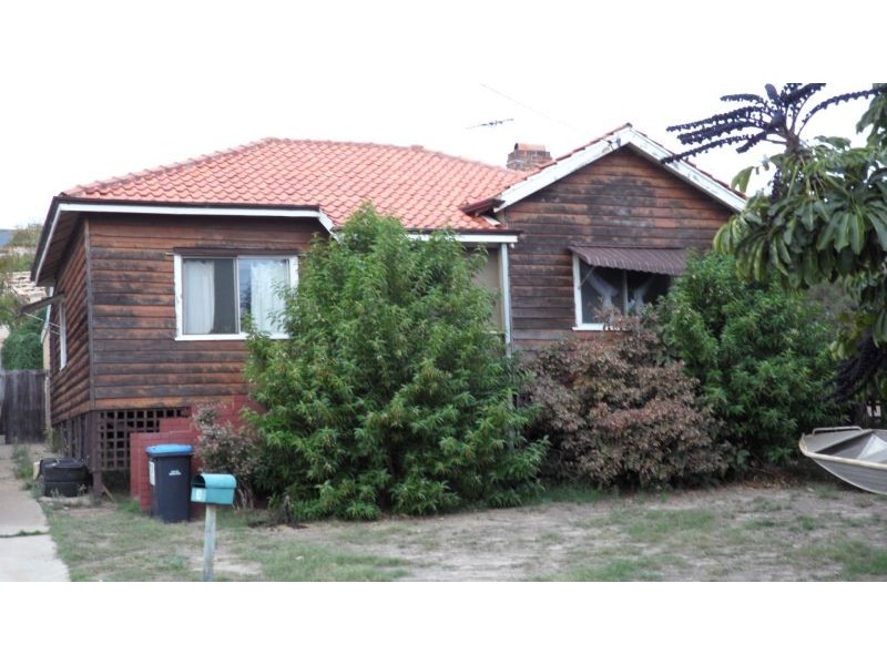 3 Gertrude Street, Geraldton WA 6530