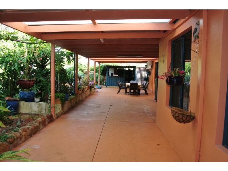 18 Powderbark Close, Jarrahdale WA 6124