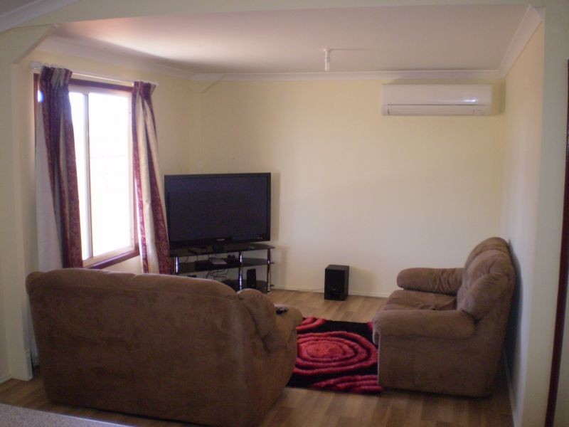 3 & 5 Green Street, Sandstone WA 6639