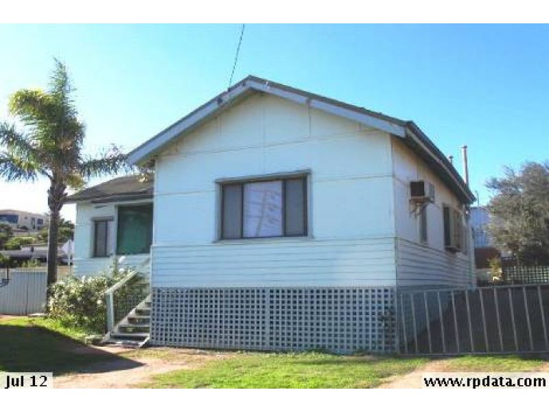 1 Gertrude Street, Geraldton WA 6530