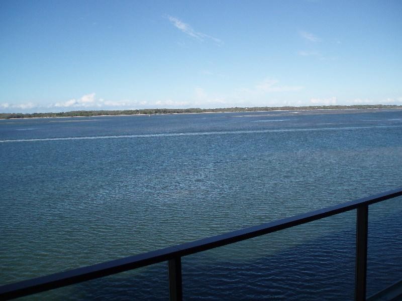 Paradise Point QLD 4216