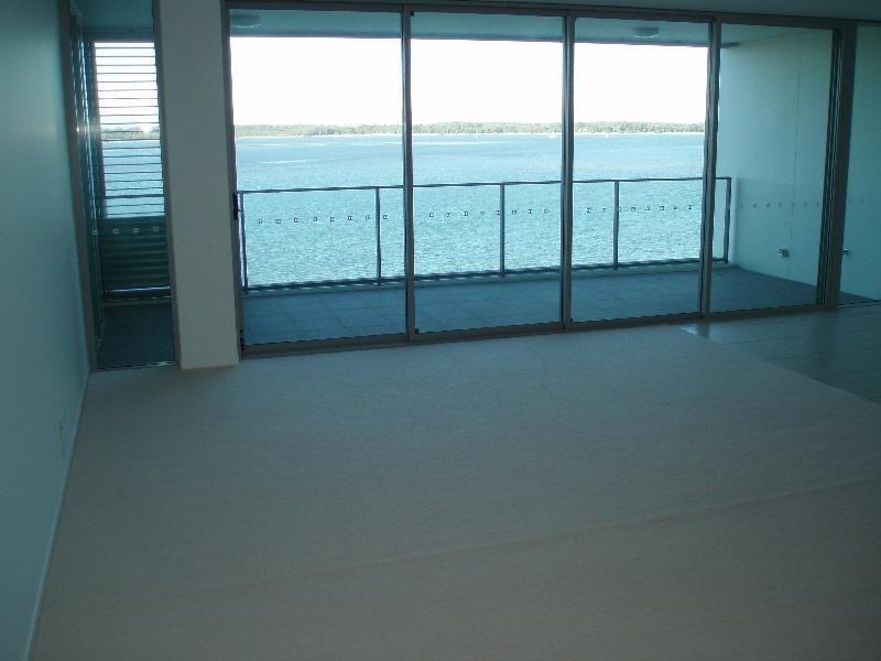 Paradise Point QLD 4216