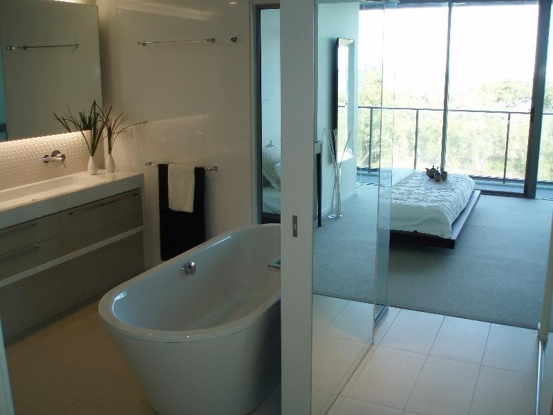 Paradise Point QLD 4216