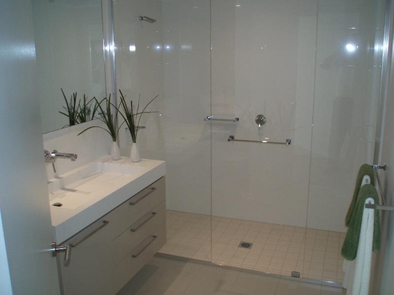 Paradise Point QLD 4216