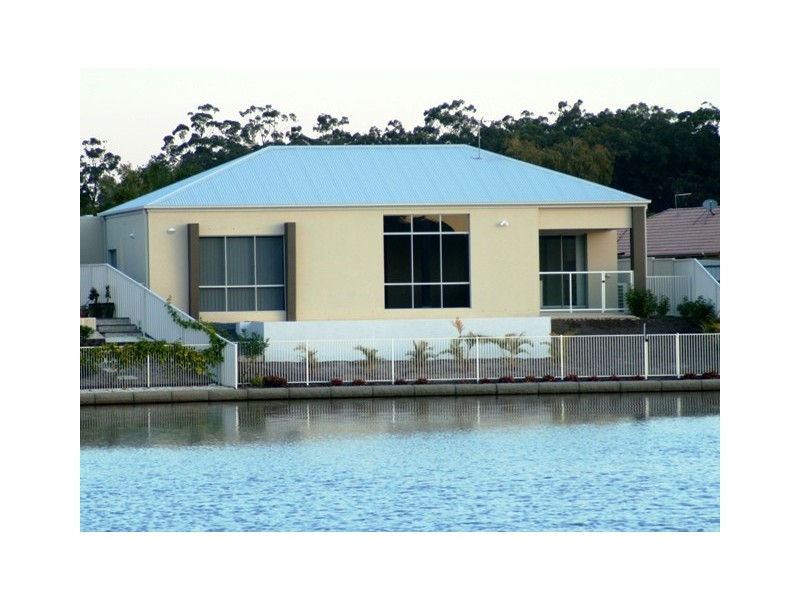 Coombabah QLD 4216
