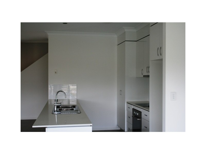 Varsity Lakes QLD 4227