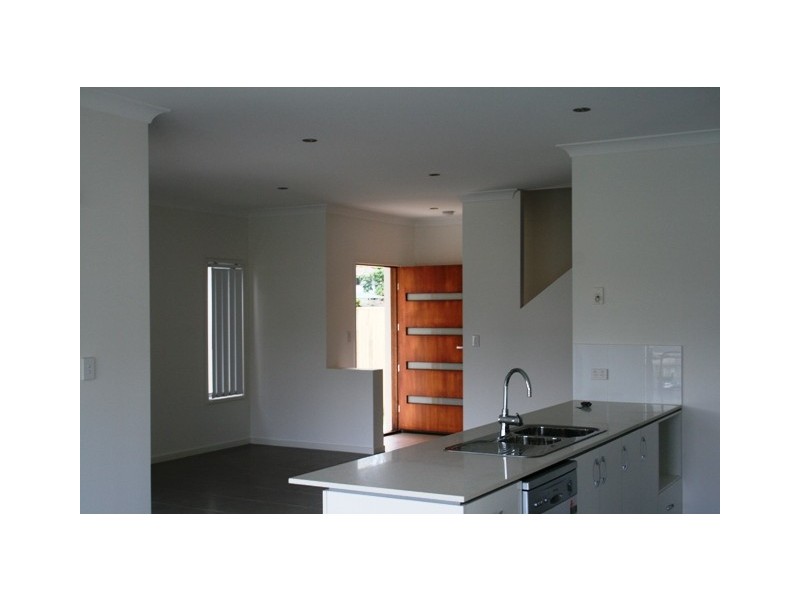 Varsity Lakes QLD 4227