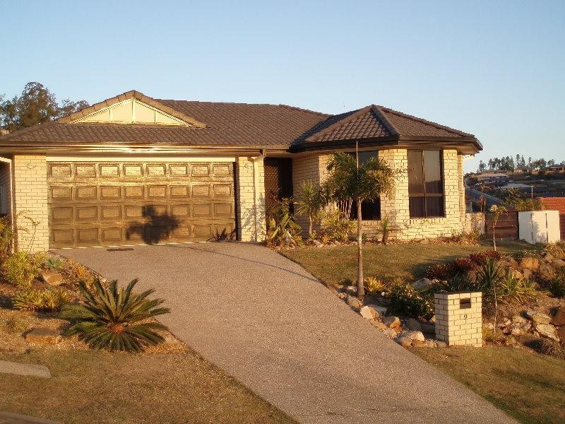 Pacific Pines QLD 4211