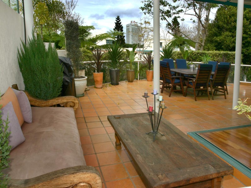 Benowa QLD 4217