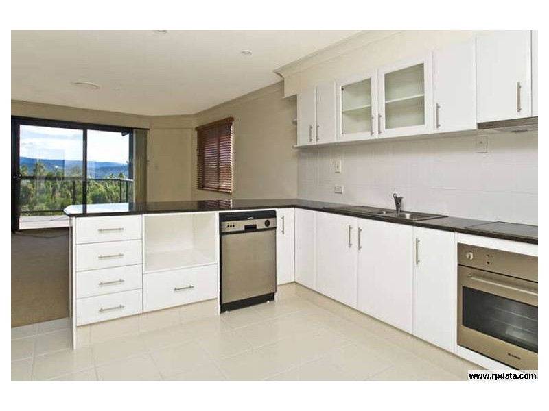 Highland Park QLD 4211