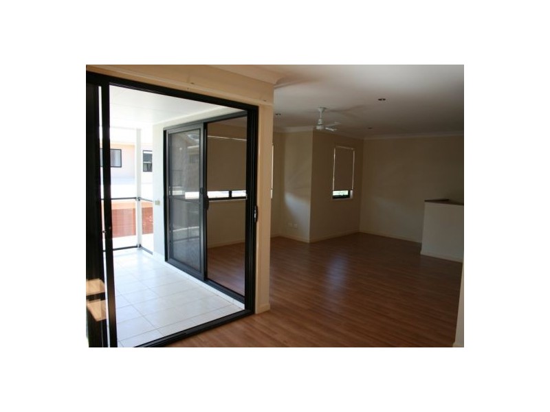 Labrador QLD 4215