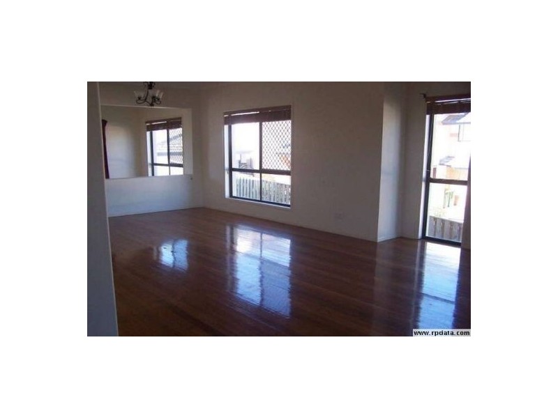 Varsity Lakes QLD 4227