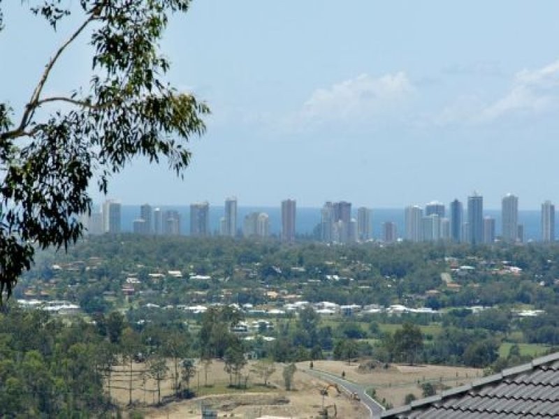 Highland Park QLD 4211