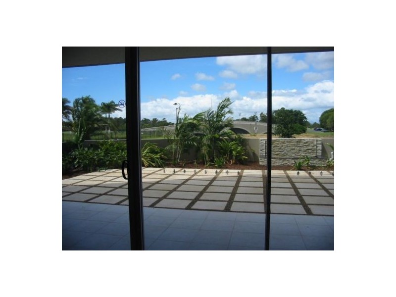 Hope Island QLD 4212