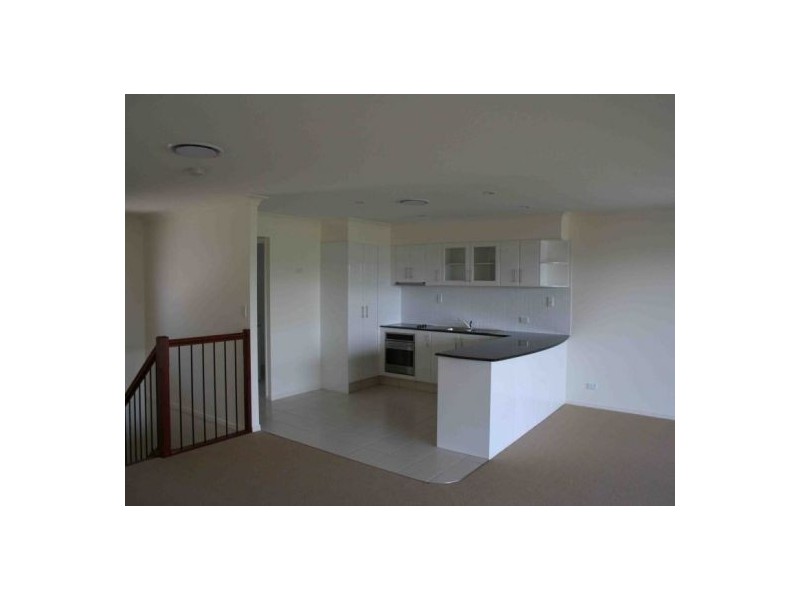 Highland Park QLD 4211