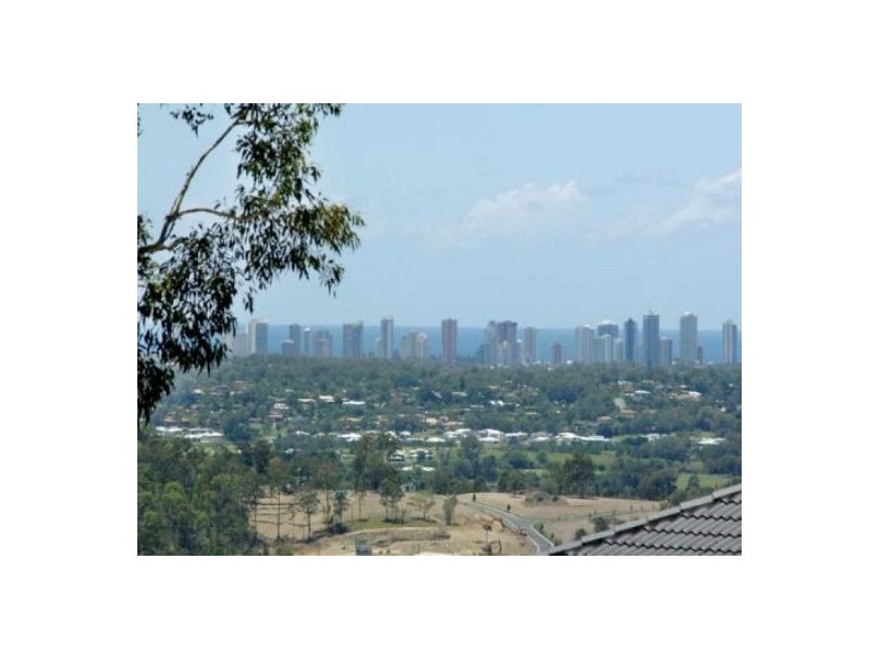 Highland Park QLD 4211