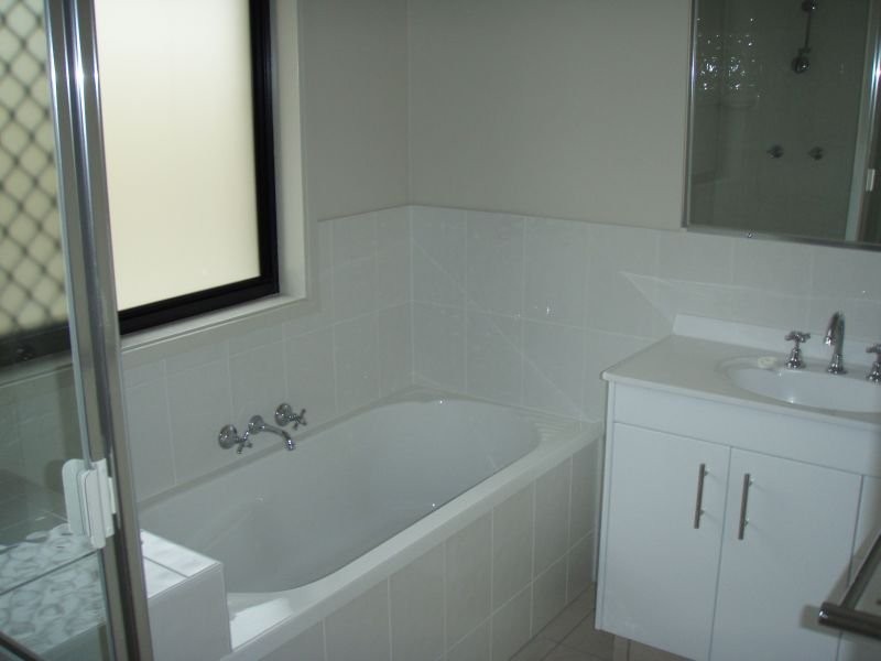 Holmview QLD 4207