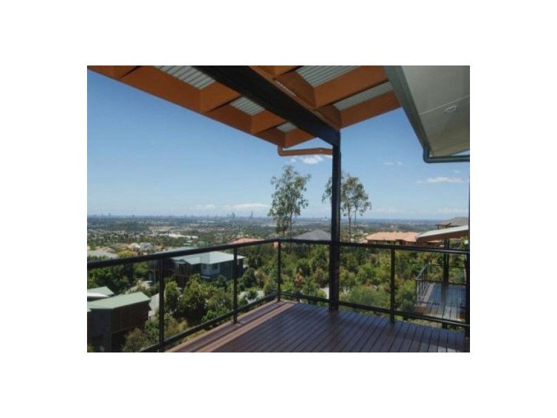 Highland Park QLD 4211