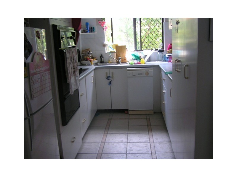 Paradise Point QLD 4216