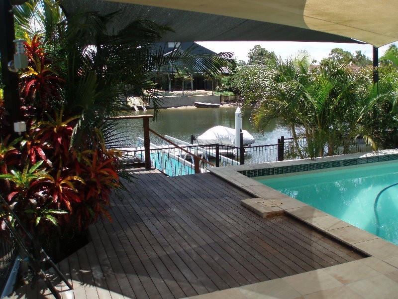 Hollywell QLD 4216