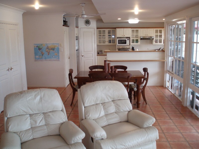 Paradise Point QLD 4216