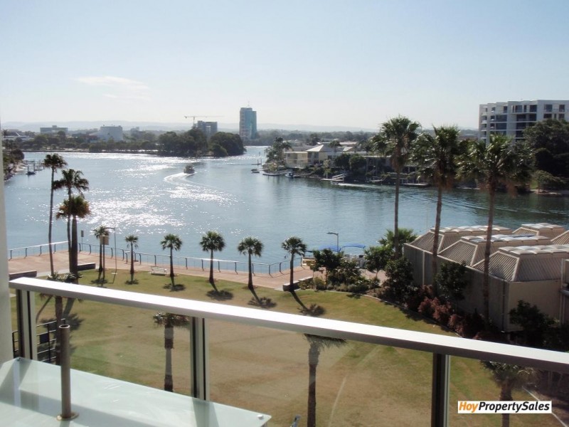 Surfers Paradise QLD 4217