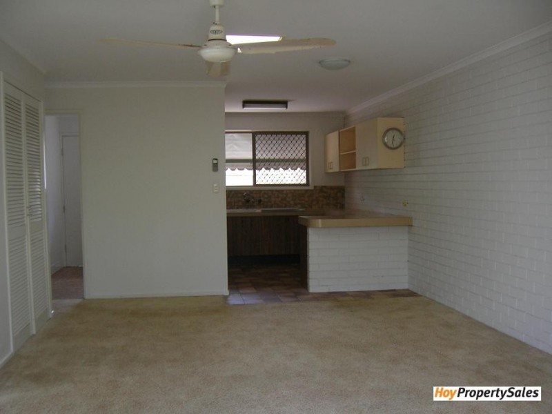 2/7 Bullimah Avenue, Burleigh Heads QLD 4220