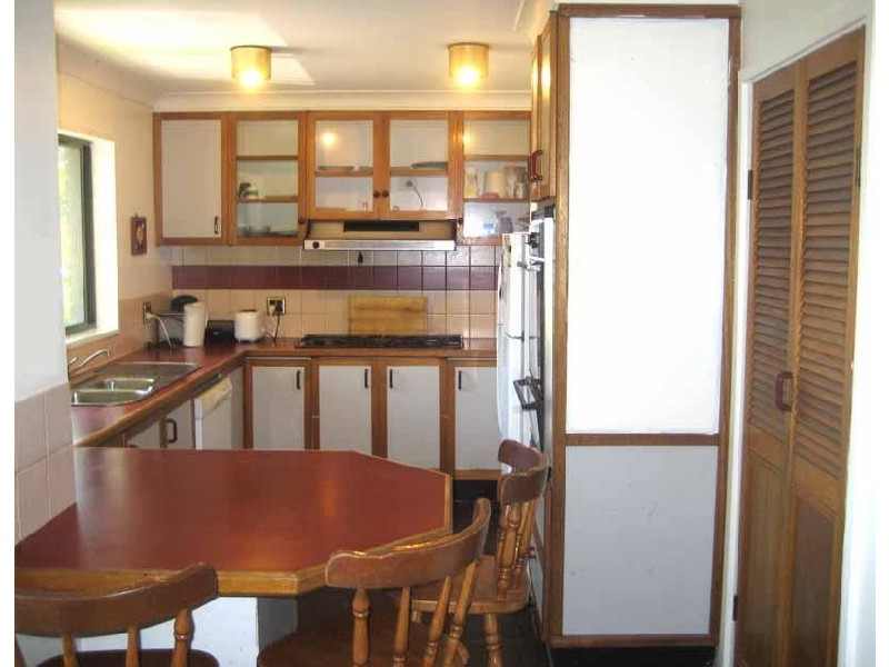 15 Gregory Street, Wyoming NSW 2250